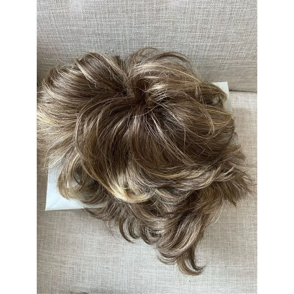 Raquel Welch Kanekalon Vibralite Modacrylic Lot Of Two Brown Wigs